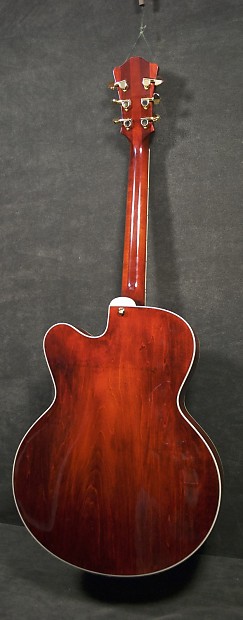 Eastman AR-403CE/SB 週間セール❗️ Eastman AR-403CE - Sunburst | Blue Guitars Online Store