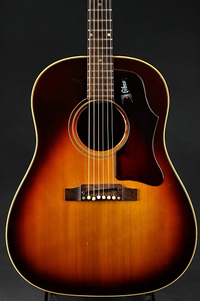 Gibson J-45 ADJ 1968 | Reverb