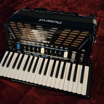 Roland ローランド FR-3XB BK V-Accordion fr-3xb_top_main.jpg