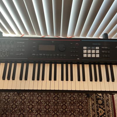 Roland Juno DS88 Synthesizer Like New image 2
