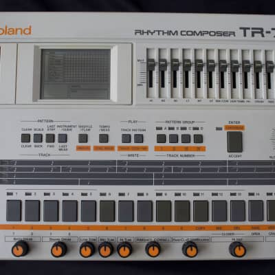 Roland TR-707 w/ rev2 HKA + Cymbals, Pitch Mod, Decay Mod, VCA Inputs!