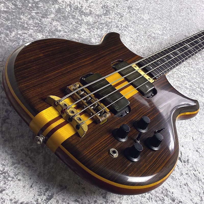 【超希少】ALEMBIC Custom CMSB 4st Alembic Custom CMSB 4st 4.65kg | Reverb The Netherlands