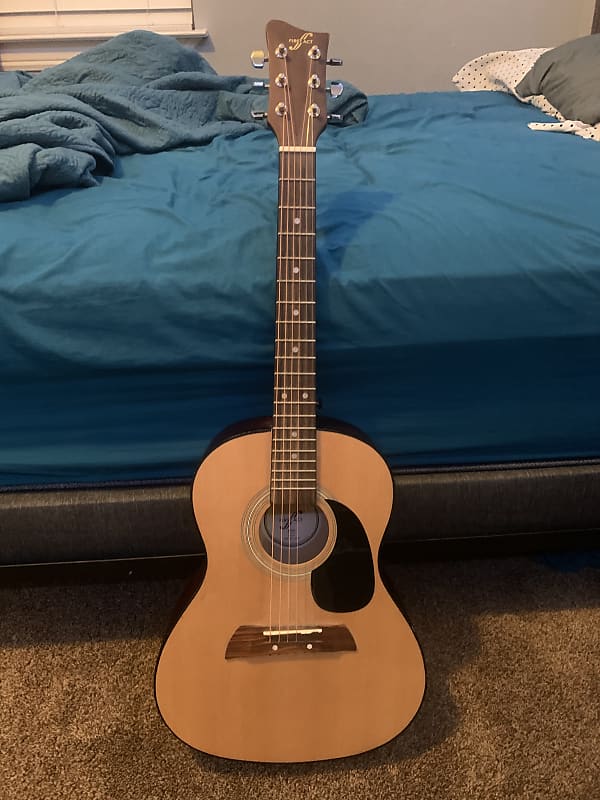 First act deals guitar mg394