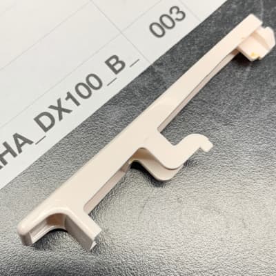 ORIGINAL Yamaha Replacement B Key (Yamaha NB824200 Keybed Assembly) (CB040400) for DX100, CS01 image 3