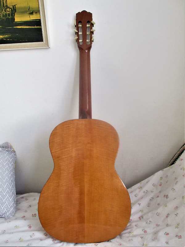 Terada 1000 70s vintage classical guitar JAPAN spruce top, flame