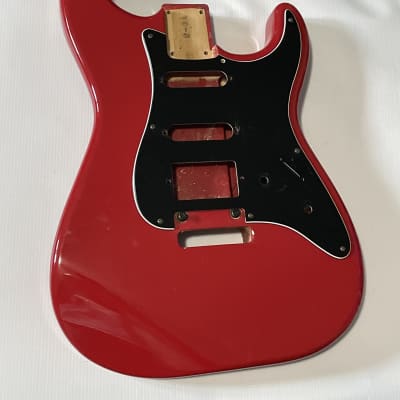 タヒチアート マオヒ セットアップ レッド 1986 Japan Charvel Jackson Import Model 3A Ferrari Red
