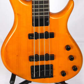 Tobias Toby Deluxe-IV 4-String Bass Translucent Satin Amber