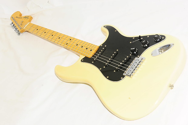 Excellent Tokai Japan Silver Star SS38 Electric Guitar Ref