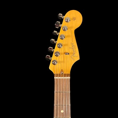 Fender American Professional II Stratocaster - 3-Color Sunburst image 5