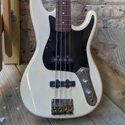 Epiphone Rock Bass - White for sale
