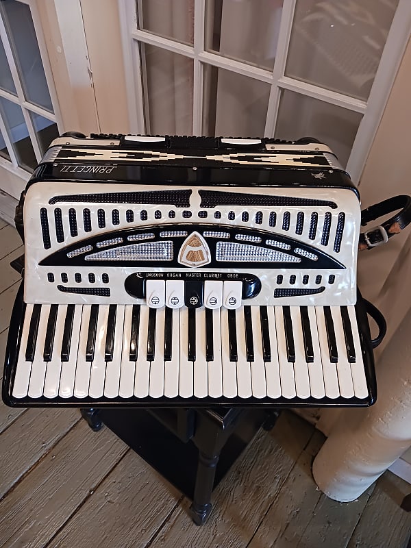 Princetti accordion deals