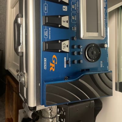 Roland Guitar Synthesizer GR-55 2011 - Blue