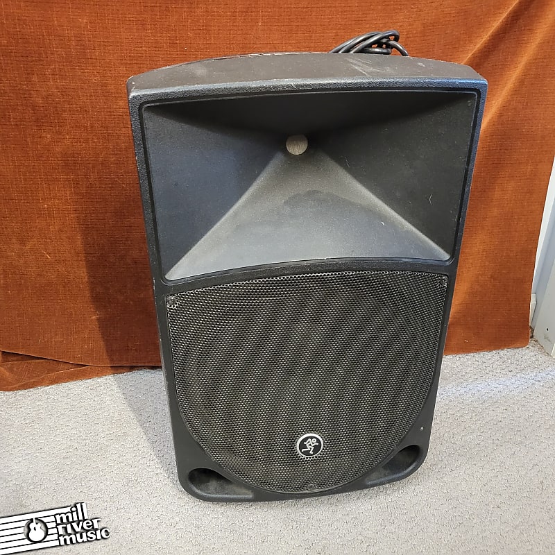 Thump powered best sale speakers 1000w