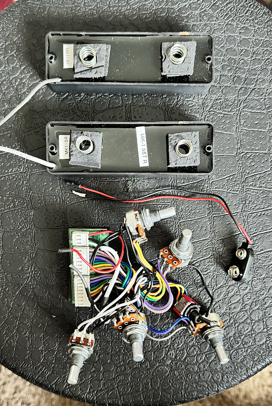 真空管Bass Preamp Black Effects | The Bass Shop