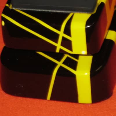 lightly used (generally clean with some imperfections) Dunlop EVH95 Eddie Van Halen Signature Cry Baby Wah  - also called CRY BABY EVH WAH EVH-95 (Yellow / Black) NO box, NO paperwork, NO battery, and NO adjustment hex wrench tool image 16