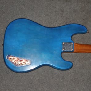 Phantom Bass 80's Trans Blue image 5