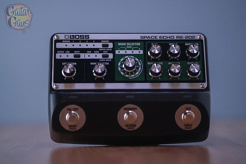 Amazon.com: Boss RE-202 Space Echo Digital Delay Pedal