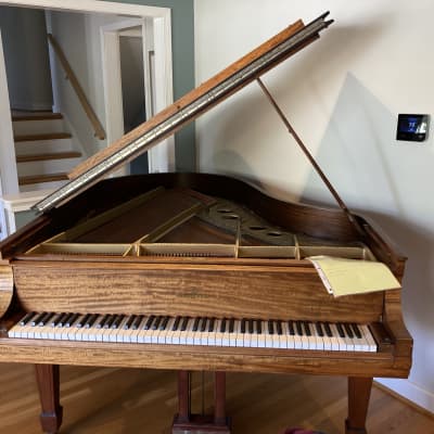 Crown deals piano price