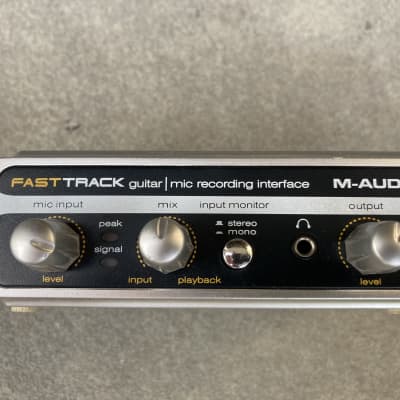 M-Audio Fast Track Guitar / Mic Recording Interface 2000 - Blue image 1