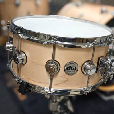 DW  Collectors Series Custom Maple 4-piece Shell and Snare  - Natural image 5