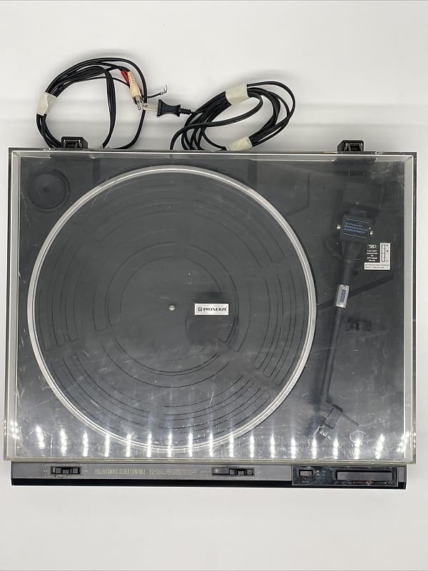 Pioneer PL-570 Automatic Stereo Turntable  			