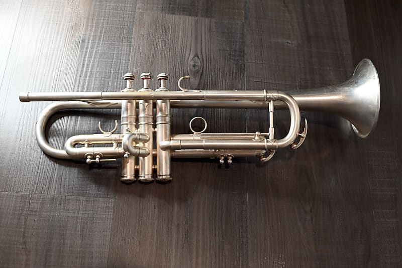 Vintage Conn 2B