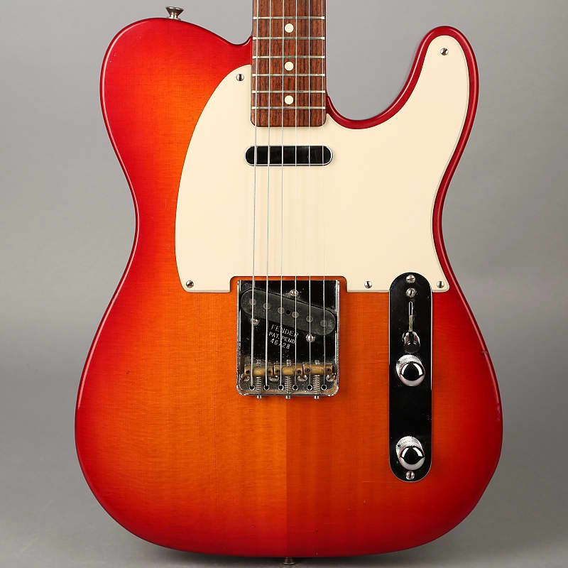 Fender Chambered Spruce Top '52 American Vintage Telecaster