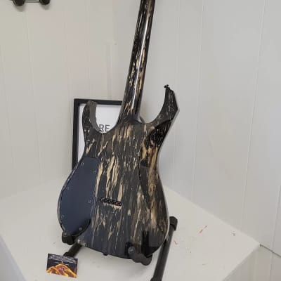 Guerilla #M-SR6HS - Custom-Made Guitar w/ Hip Shot Bridge, w/ Fitted Premium Camo Case, Root image 2