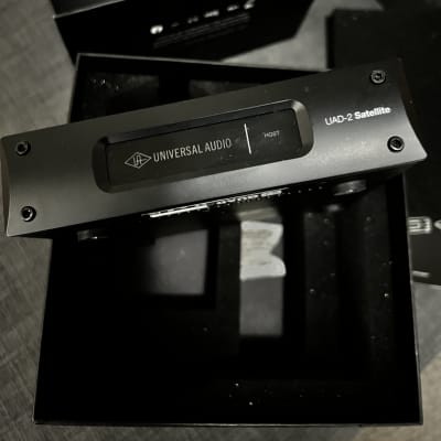 Universal Audio UAD-2 Satellite Thunderbolt QUAD Core
