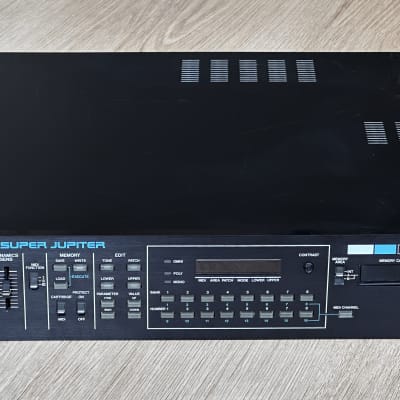 MKS-80 Super Jupiter // Rackmount Analog 8-voice Synthesizer Module