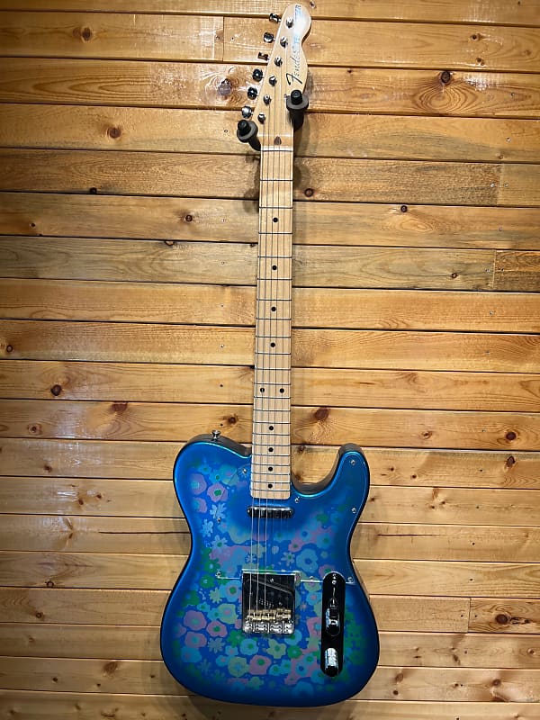 [最終値下げ]Fender Japan TL69 Blue Flower Fender Japan TL69 BFL Blue Flower 2000's Electric Guitar