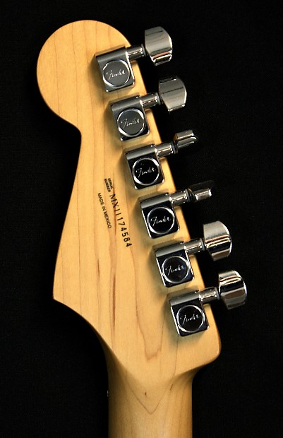 Fender stratocaster mexico 2011 deals