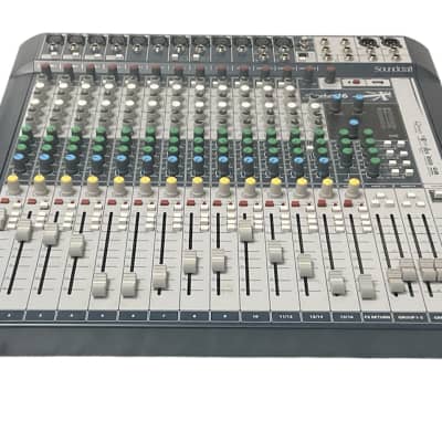 Soundcraft Signature 16 Compact 16-Channel Analog Mixer w/ Effects