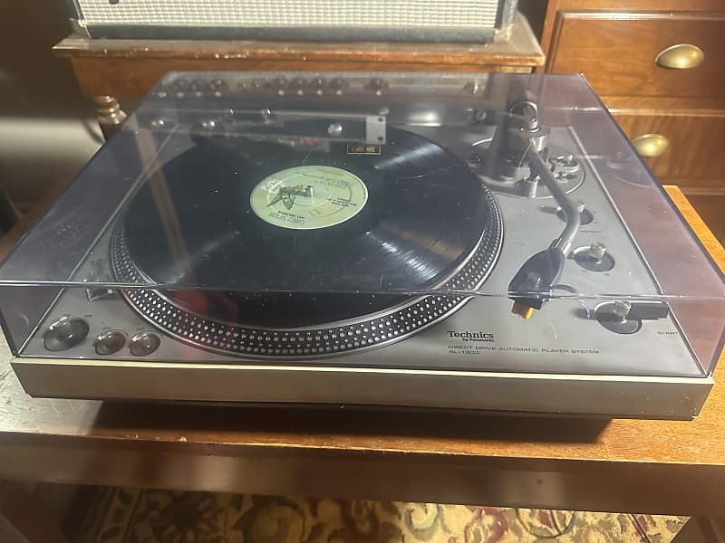 Technics SL-1300 Direct Drive Automatic Turntable 1974 - 1978 - Silver tested  			