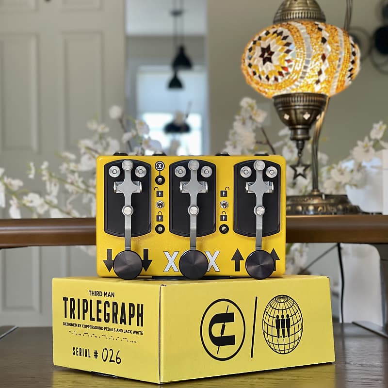 Coppersound Pedals Triplegraph Octave by Jack White Limited Edition 2020 - Yellow image 1