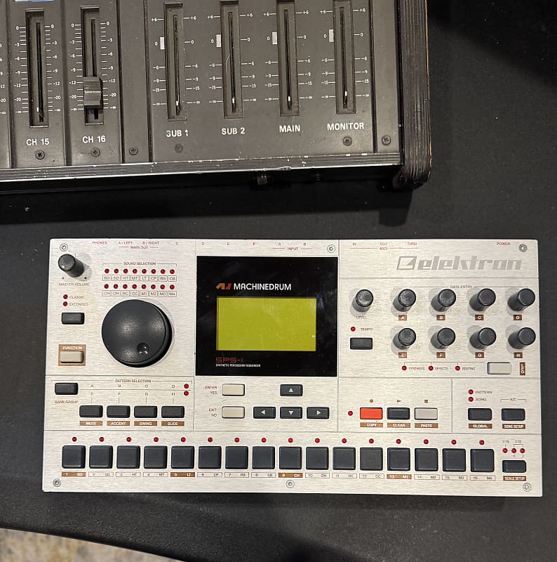 ELEKTRON machinedrum SPSー1 ハードケース付き Elektron Machinedrum SPS-1+ MKII Drum Machine | Guitar Center