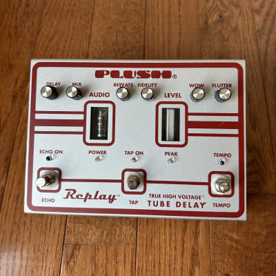 Fuchs Plush Verbrator Tube Reverb and Effects Loop | Reverb