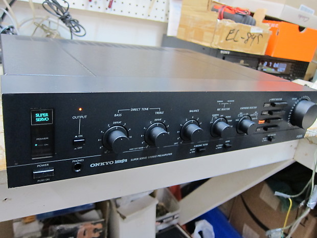 Onkyo Integra P-3030 Top Line Preamp, MM/MC Phono Section