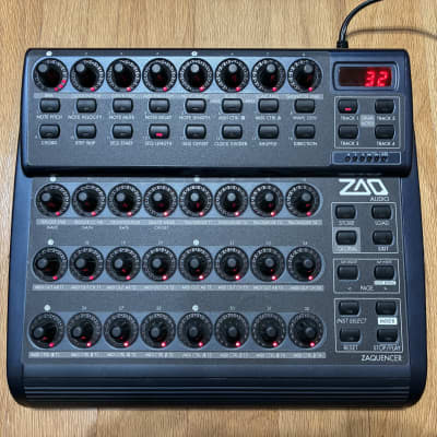 BCR2000 USB MIDIコントローラー Behringer | Product | BCR2000