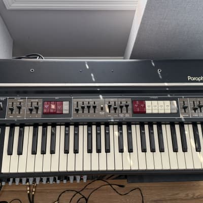 Roland RS-505 49-Key Paraphonic Synthesizer 1978 - 1981 - Black