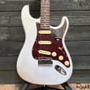 Fender American Ultra Stratocaster USA Electric Guitar Arctic Pearl