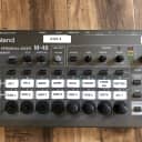 Roland M-48 Live Personal Monitor Mixer  - missing 4 knobs-