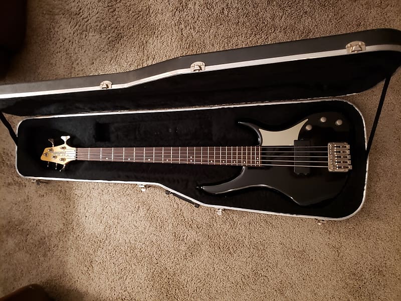 Washburn RB 2500 Black