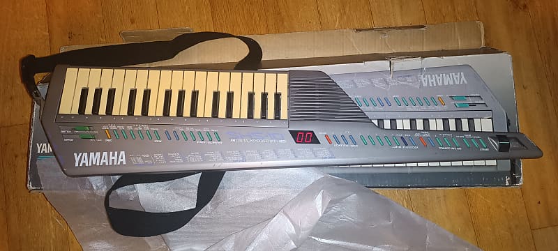 Yamaha SHS Keytar 1987 - grey image 1