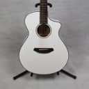 Breedlove Discovery Concert CE Satin White