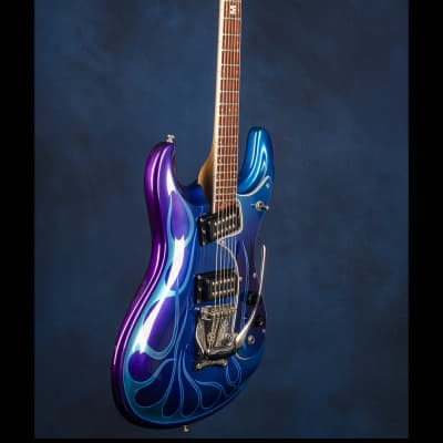 Mosrite [Vibramute Model] specially built for Mick Mars of Mötley Crüe by Semie Mosely 1991 Metallic blue/purple with flame pinstriping image 15