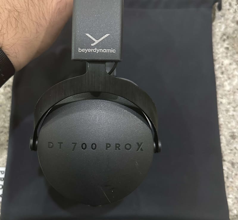 Beyerdynamic DT 700 Pro X | Reverb