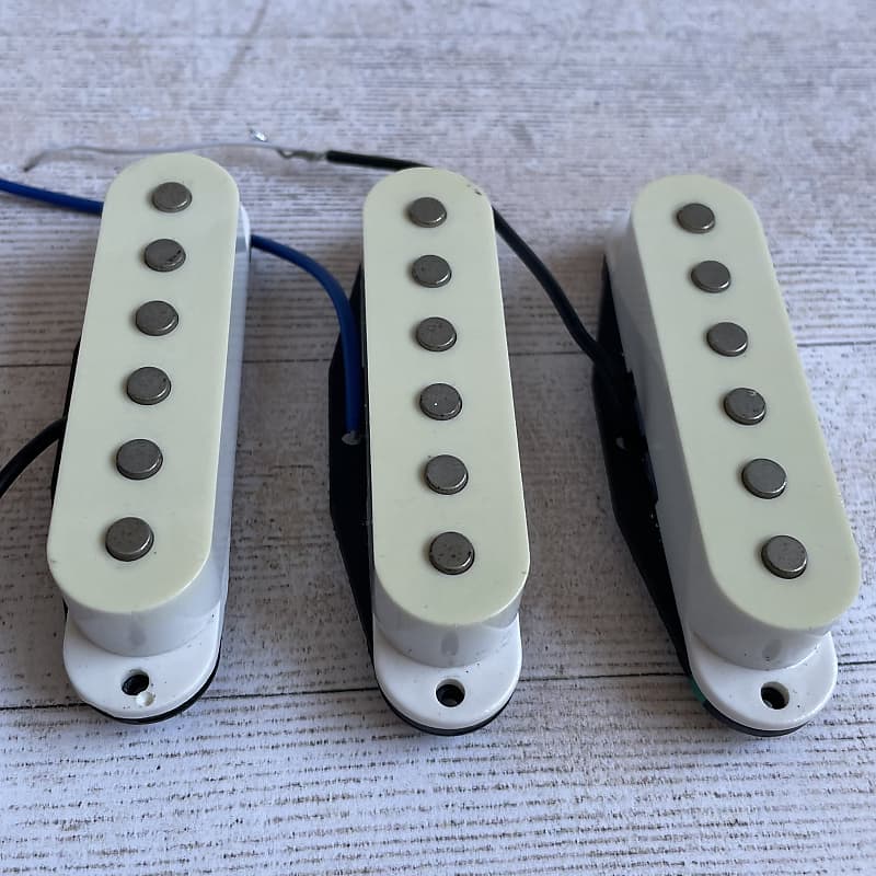 Squier Strat Pickup Set Early 2000’s Korean Reverb