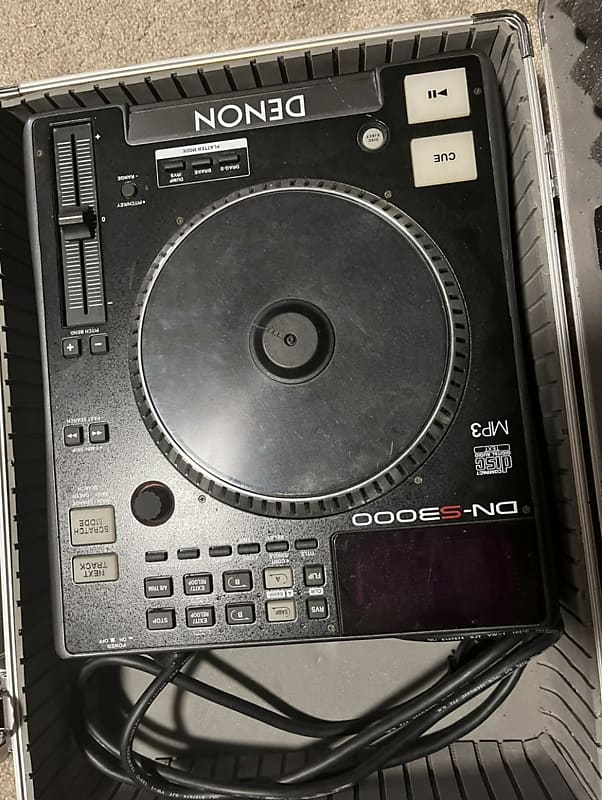 Denon DN-S3000 CDJ (Pair) | Reverb Canada