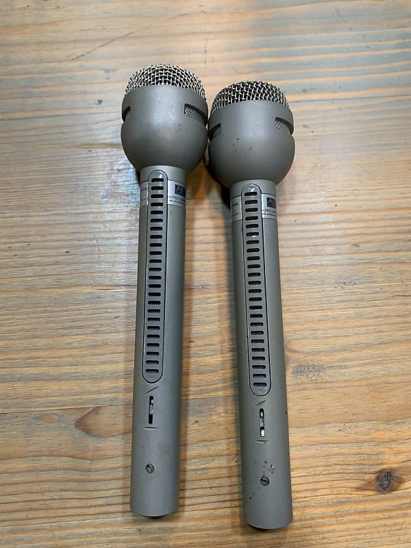 Altec Lansing D645 EV RE15 Microphone Pair 2